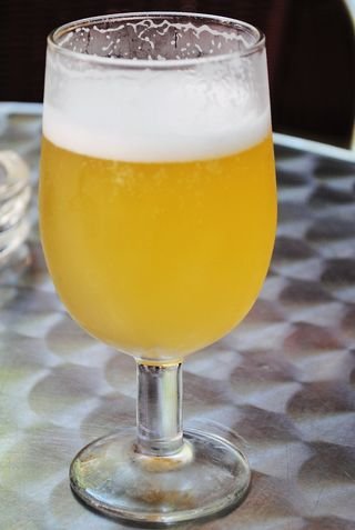 Clara con limon