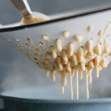 Spaetzle colander